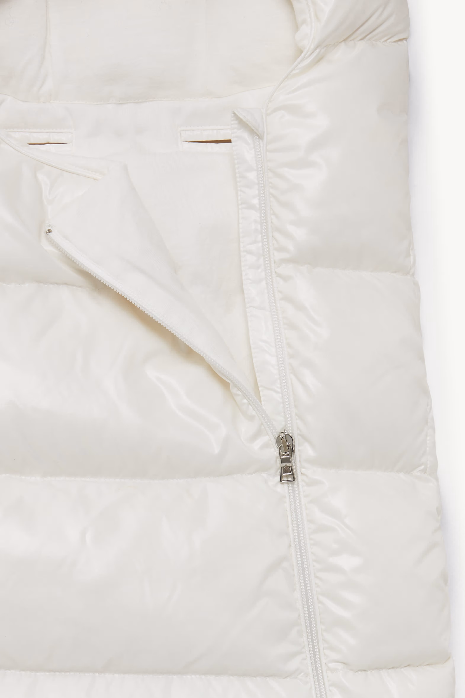 Down-Filled Baby Nest Gender Neutral White Moncler 2